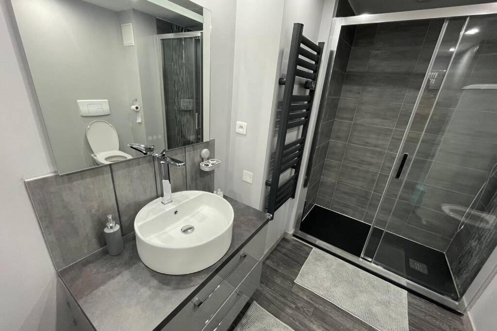 Appartement Cosy, Wifi Gratuit,5 Min De La Gare Boulogne-sur-Mer Exterior photo